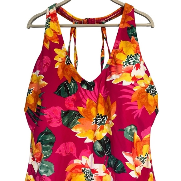 Kona Sol Floral One Piece Swimsuit 24w - Picture 8 of 8